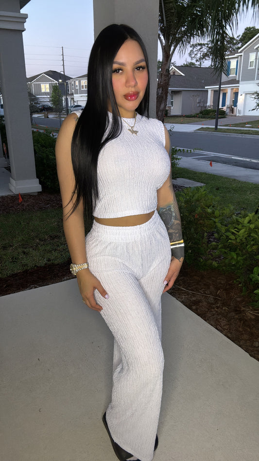 Classy white set